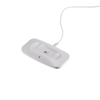 Kabellose Ladestation des Vscan Air mit USB-Kabel
